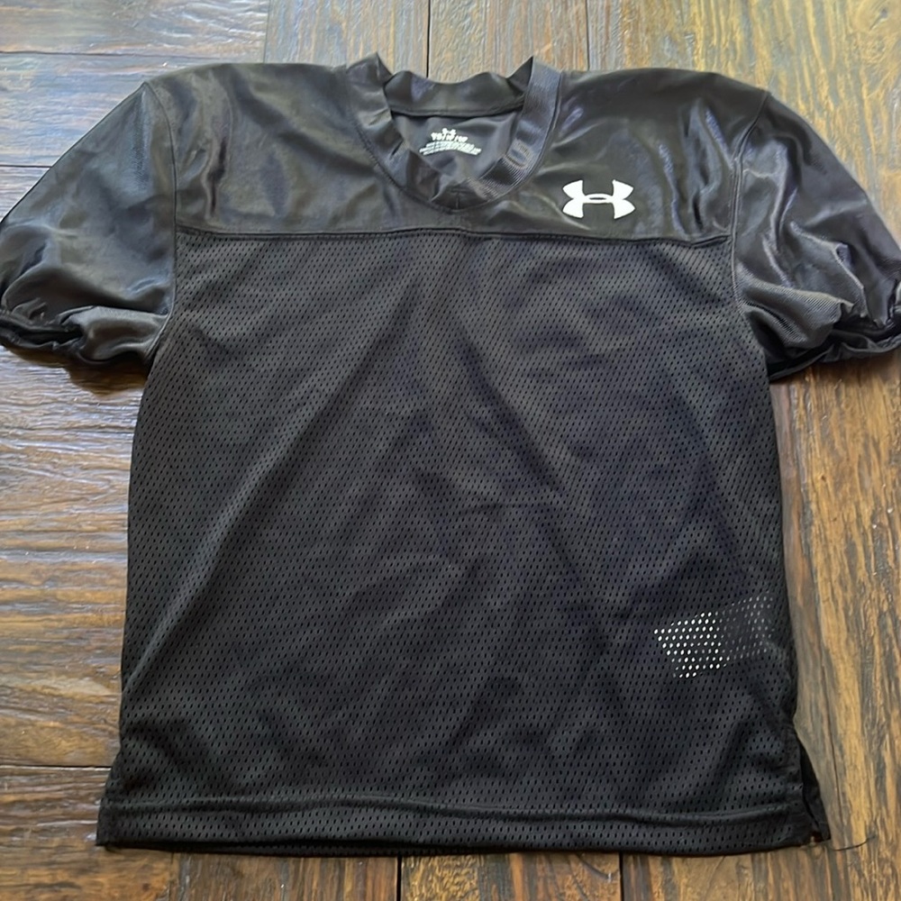 New Under Armour Heat Gear Mesh football practice jersey Size Youth Large